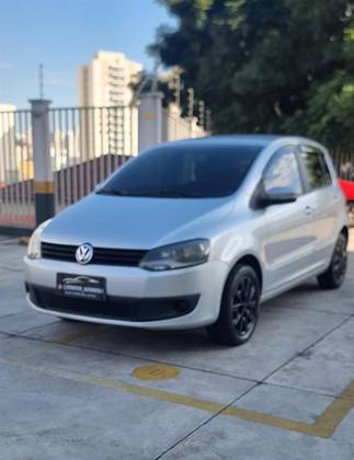 VOLKSWAGEN FOX 1.6 MI 8V FLEX 4P MANUAL VOLKSWAGEN FOX 1.6 MI 8V FLEX 4P MANUAL